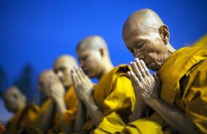 Thai Buddhists Pray During Magha Puja Day